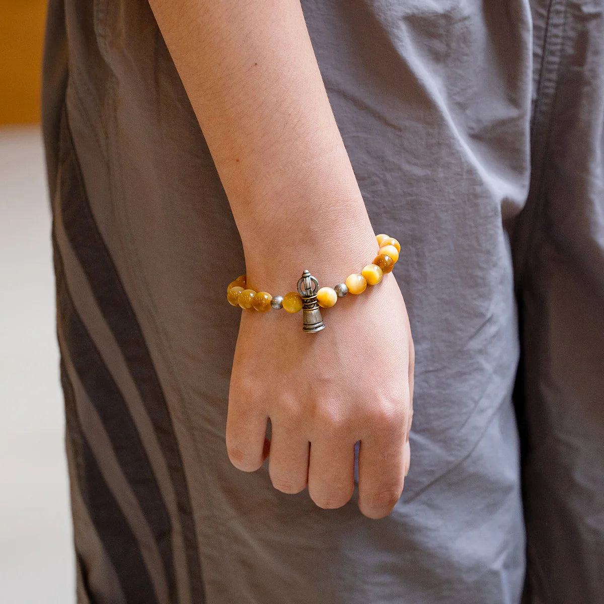 金虎眼石金剛手鐲