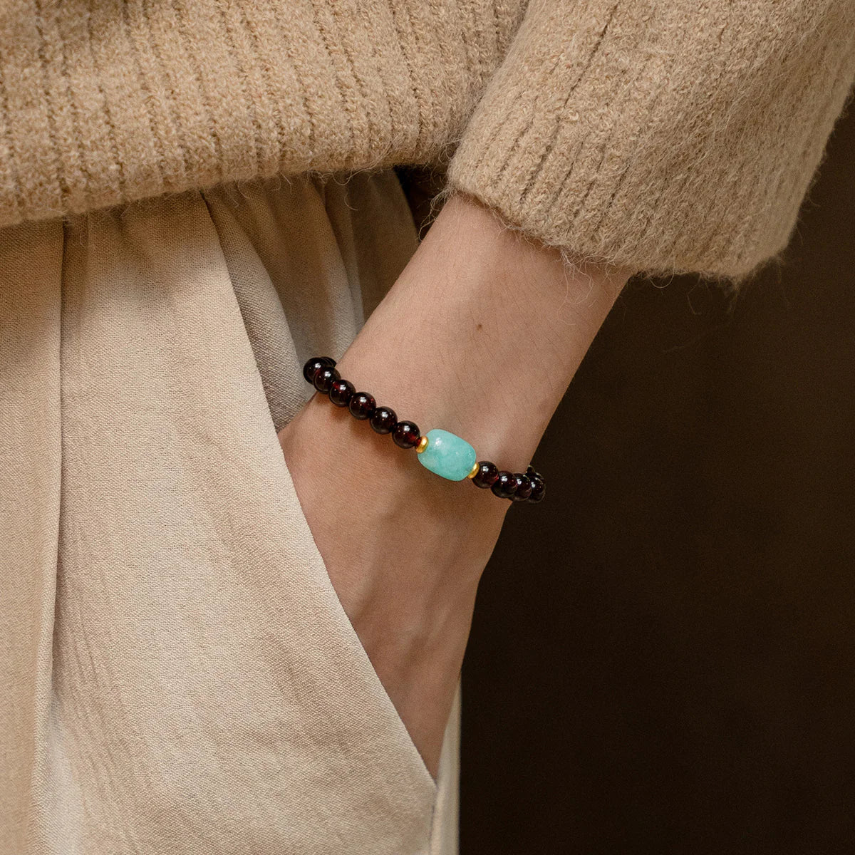 石榴石和亞馬遜石水晶手鍊