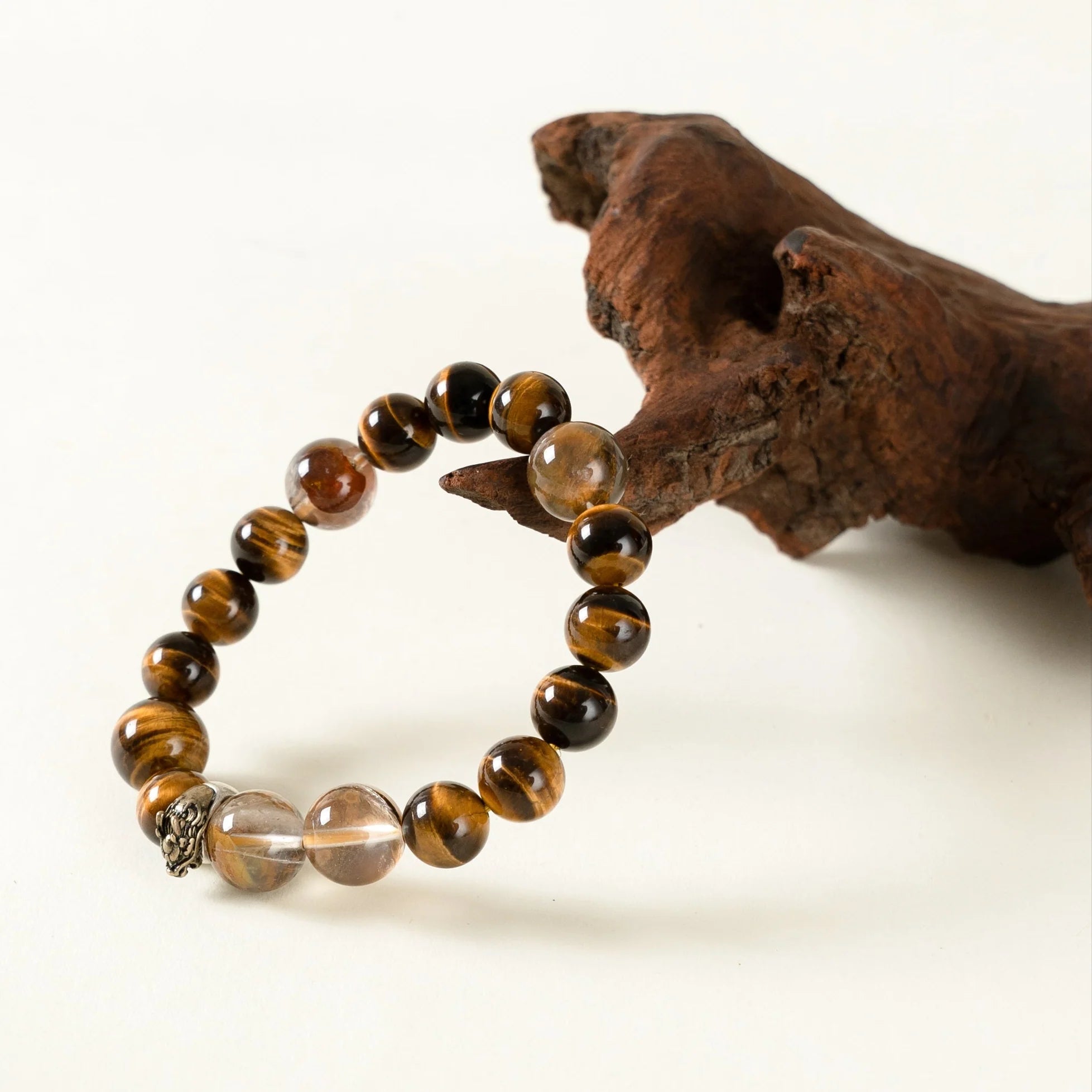 龍生肖守護手鍊 – 虎眼石與煙晶，賦予力量