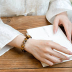 龍生肖守護手鍊 – 虎眼石與煙晶，賦予力量