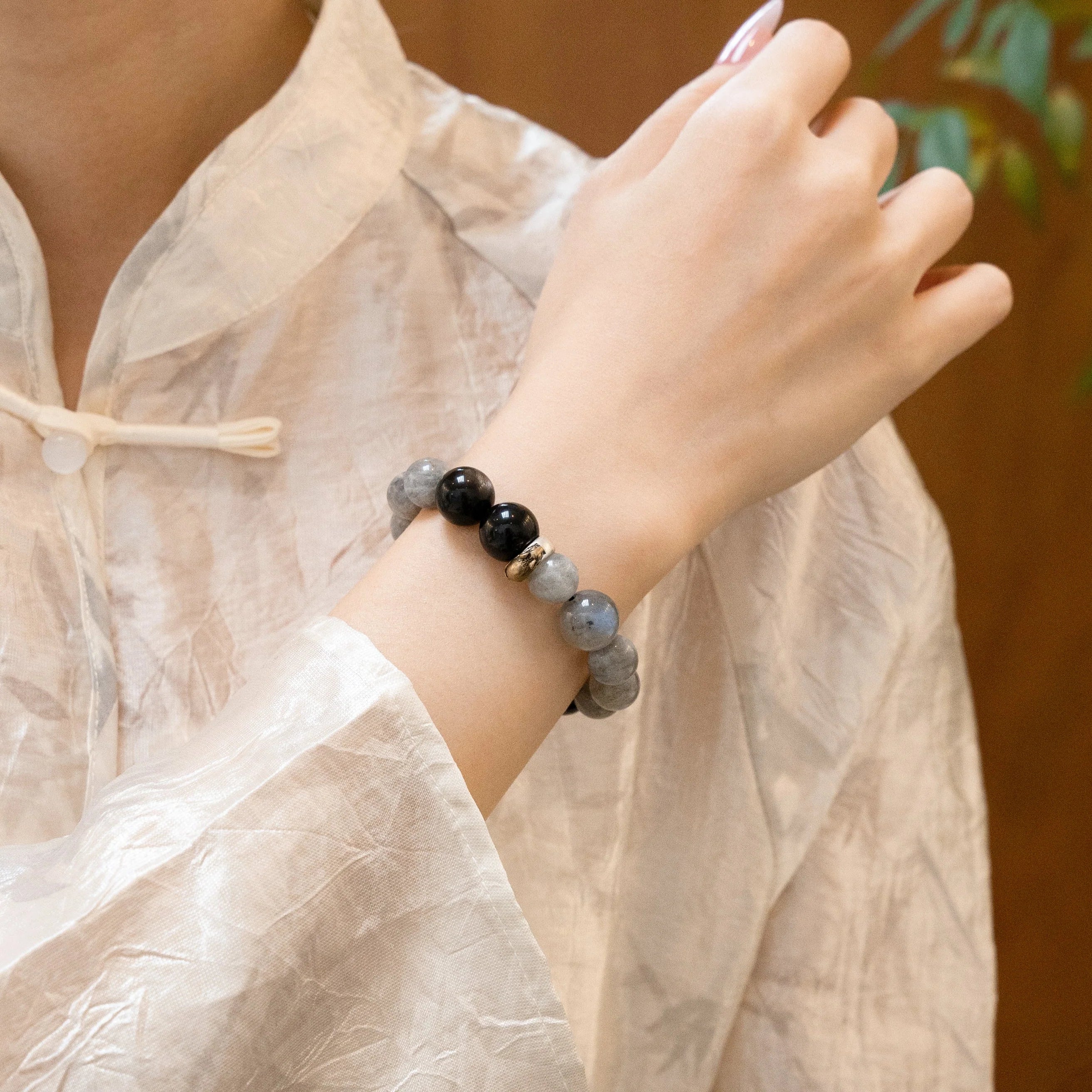 鼠年生肖守護手鍊 – 海藍寶石與黑曜石水之守護者